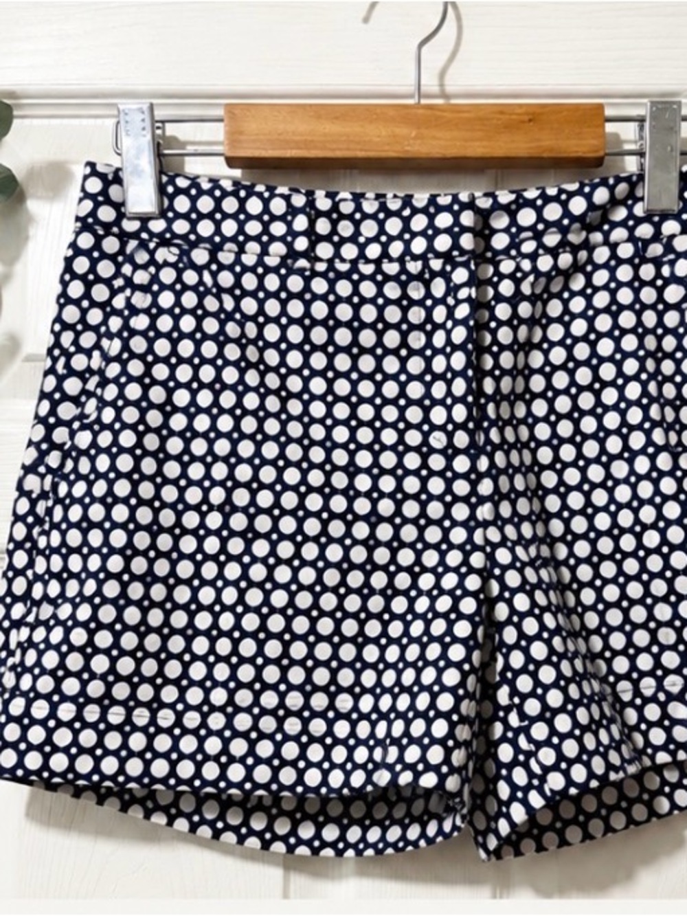 CHIC by Jacob Polka Dot Shorts – Women’s Size 6
